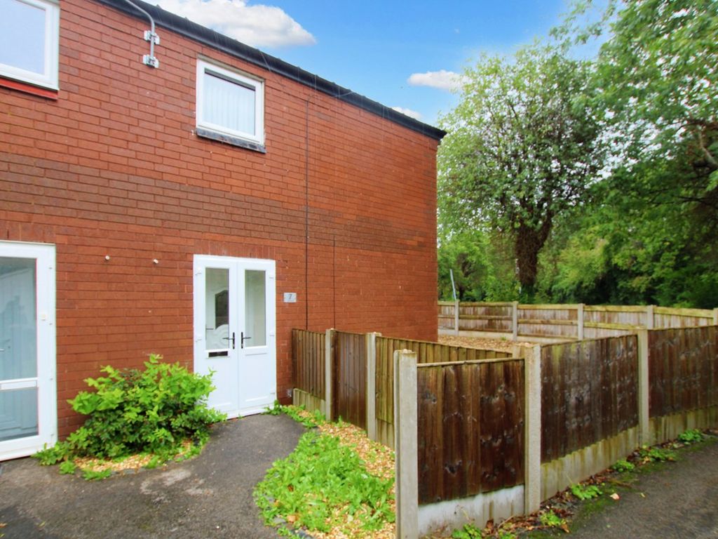 3 bed semi-detached house for sale in Fern Close, Birchwood, Warrington WA3, £170,000