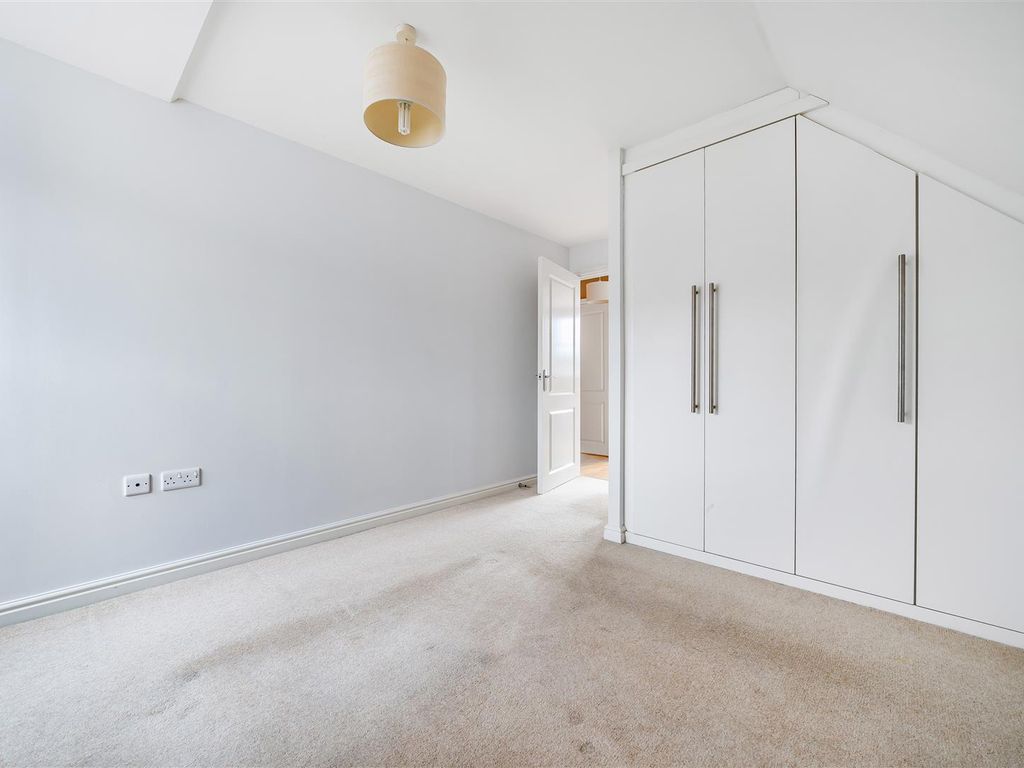 1 bed flat for sale in Roman Way, Boughton Monchelsea, Maidstone ME17, £160,000