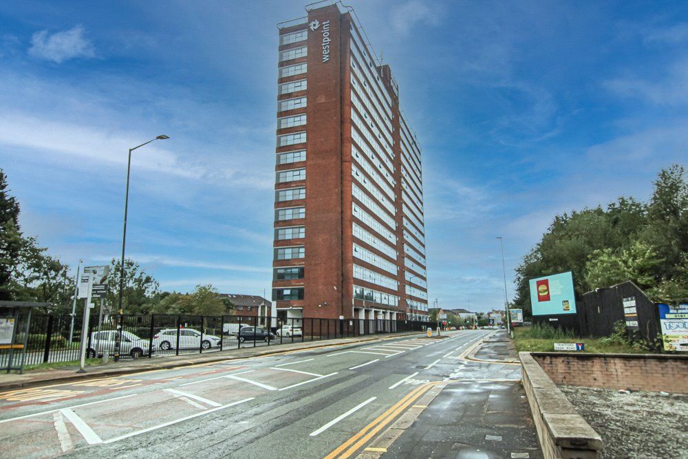 1 bed flat for sale in Westpoint, 501 Chester Road, Old Trafford M16, £120,000