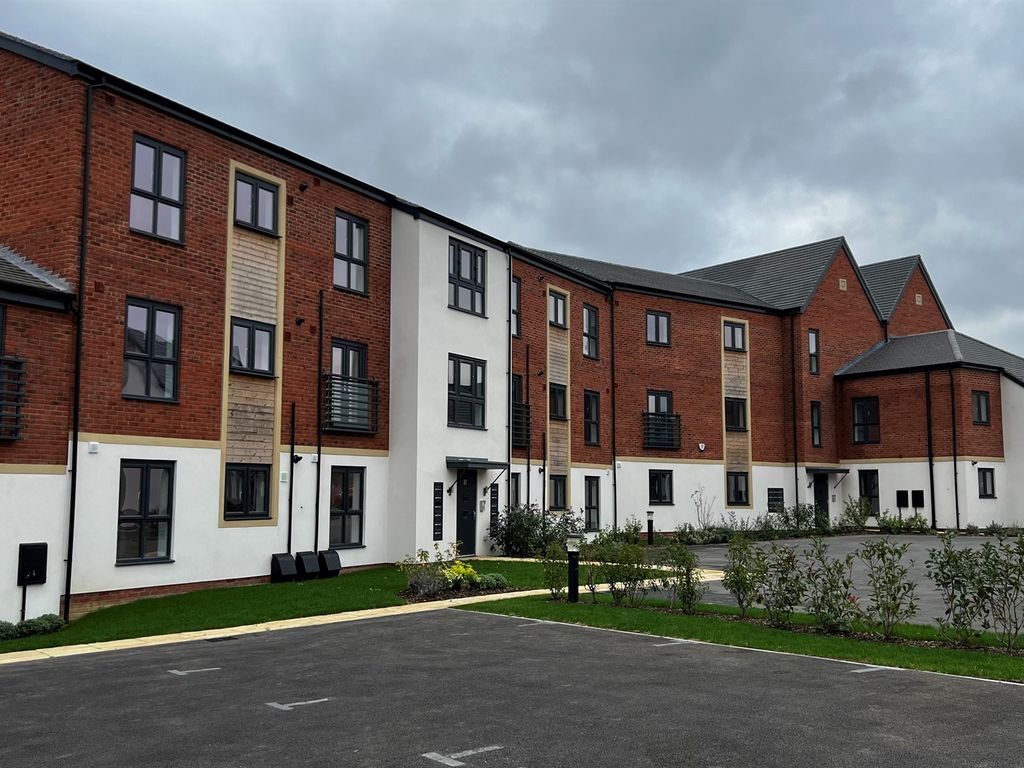 2 bed flat for sale in Four Marks Close, Broughton, Milton Keynes MK10, £92,750