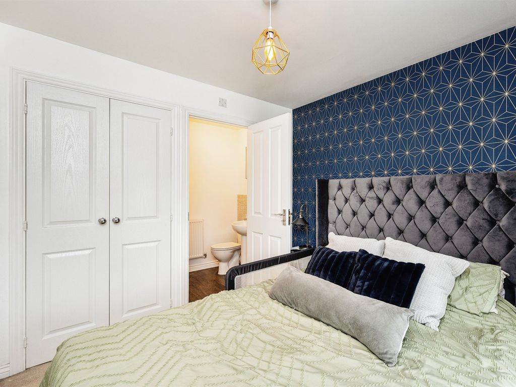 3 bed end terrace house for sale in Bryn Blodau'r Haul, Coity, Bridgend CF35, £220,000