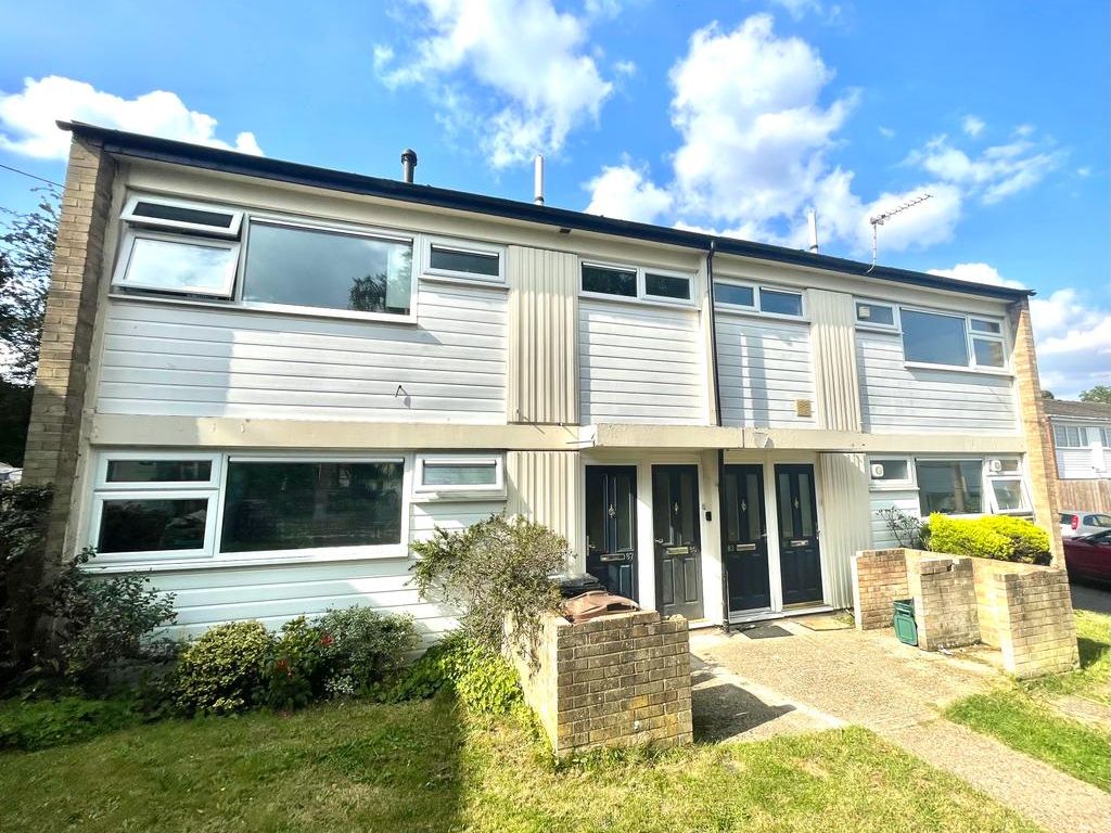 1 bed flat for sale in Chiltern Road, St Albans AL4, £220,000
