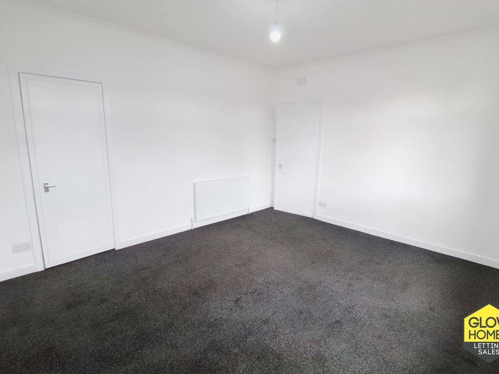 2 bed flat for sale in Brewlands Street, Galston KA4, £70,000