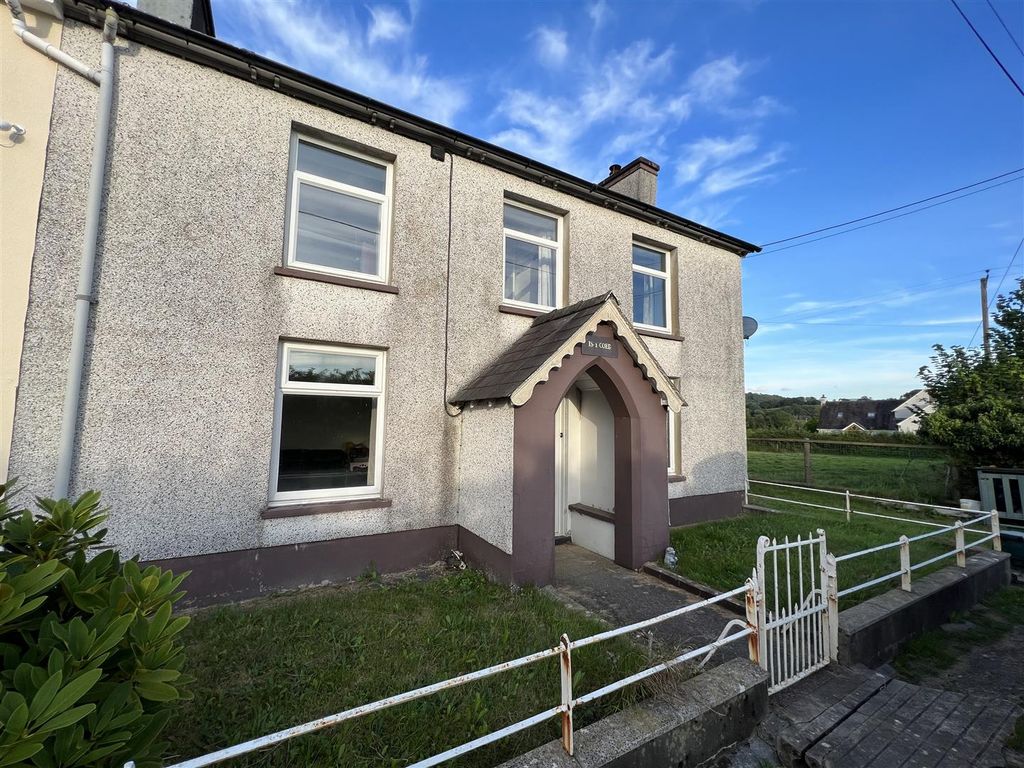 4 bed semi-detached house for sale in Llanwrda SA19, £299,950