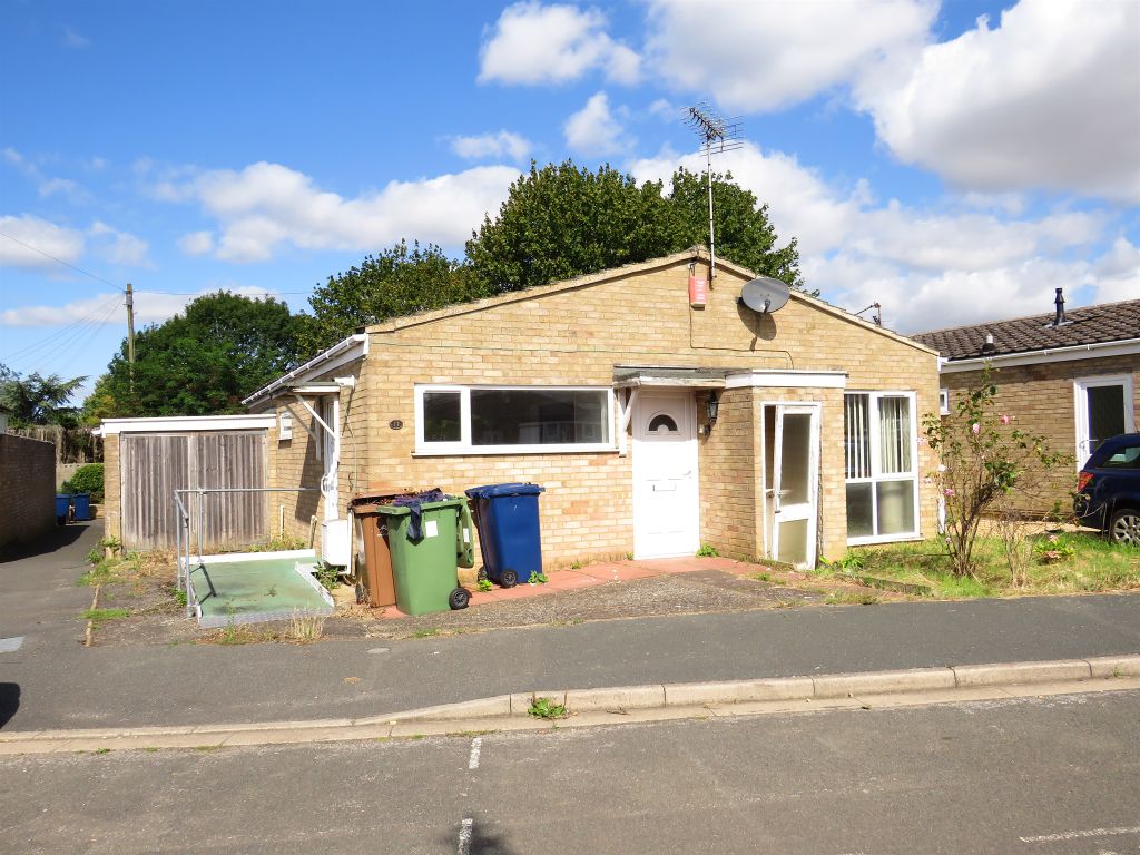 3 bed detached bungalow for sale in Grounds Way, Whittlesey, Peterborough PE7, £100,000