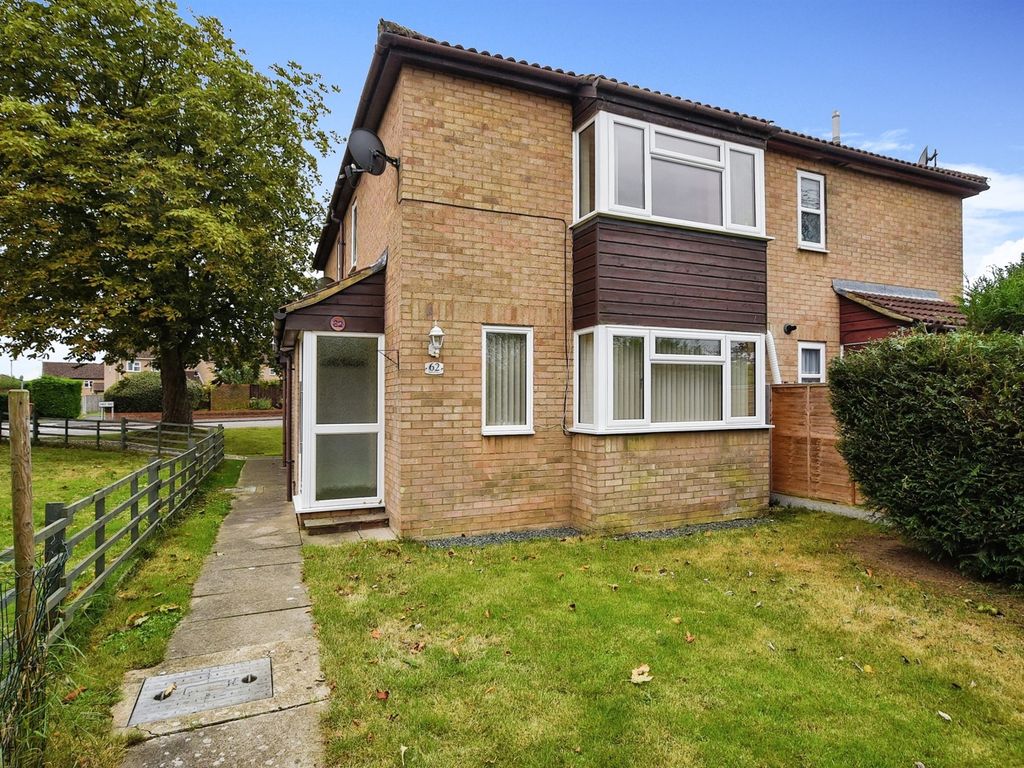 1 bed property for sale in Berkeley Close, Abbots Langley WD5, £290,000