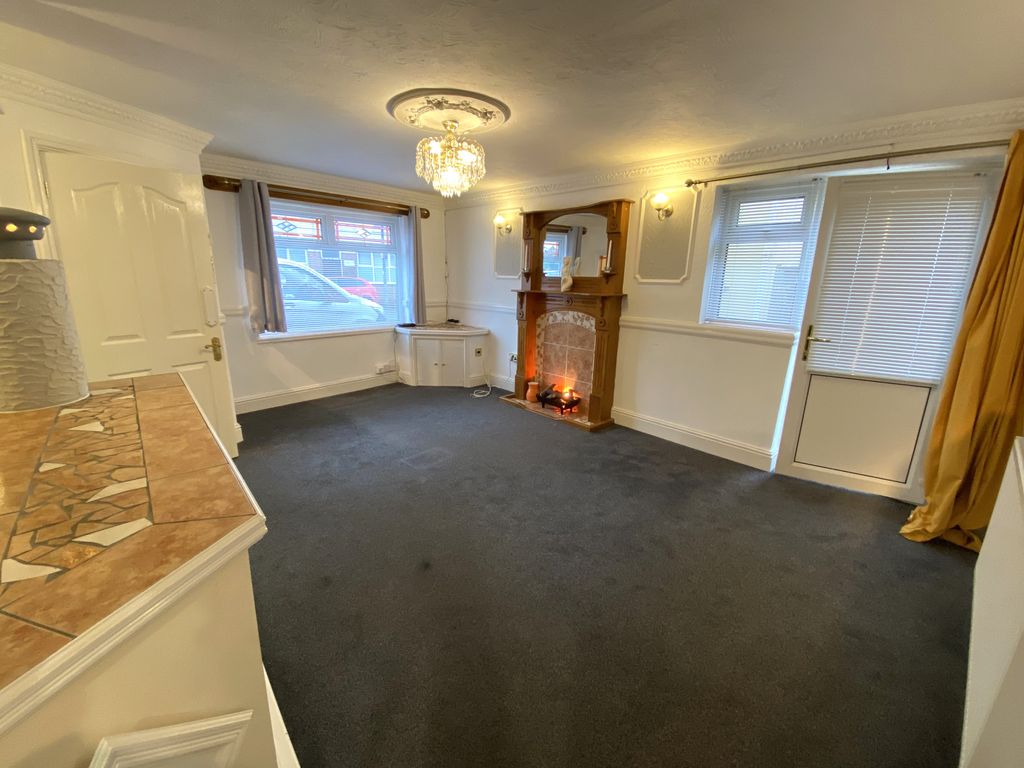 1 bed terraced house for sale in Holmesdale Street, Cardiff CF11, £160,000