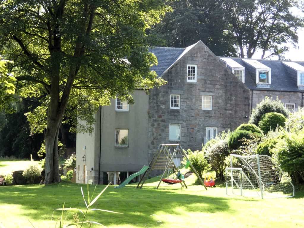 4 bed flat for sale in Kettocks Mill Road, Bridge Of Don, Aberdeen AB22, £185,000