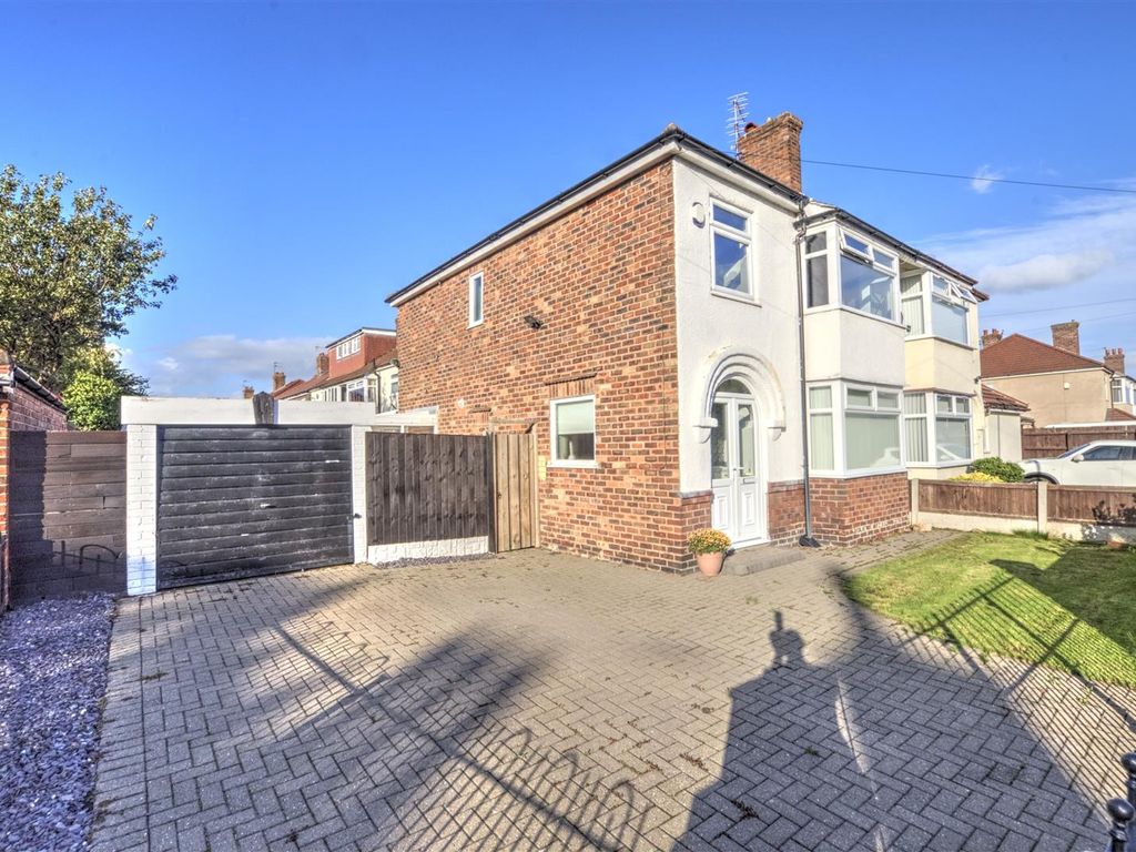 3 bed property for sale in Myers Road East, Crosby, Liverpool L23, £299,950