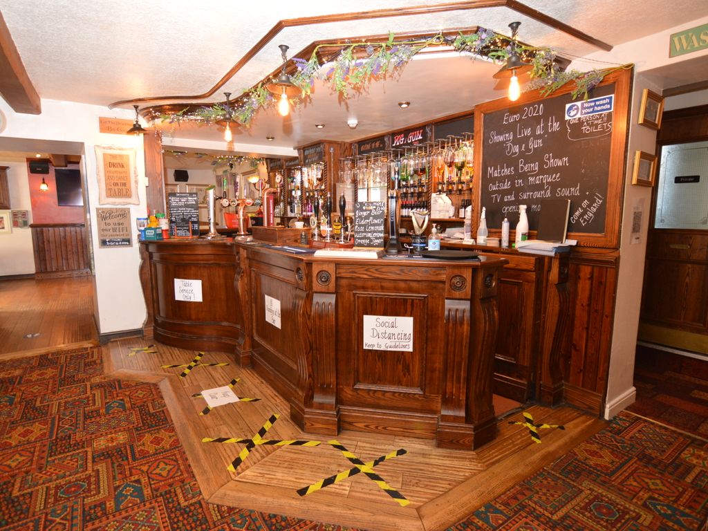 Pub/bar for sale in Knayton, Thirsk YO7, £60,000