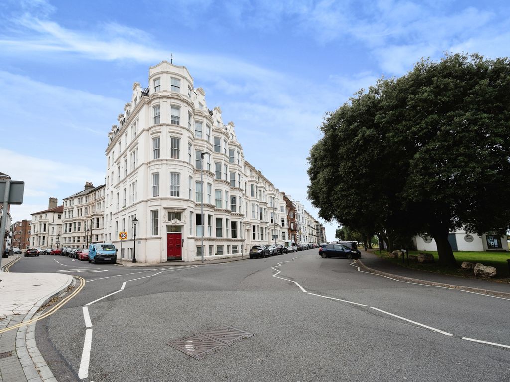 1 bed flat for sale in Western Parade, Southsea, Hampshire PO5, £190,000