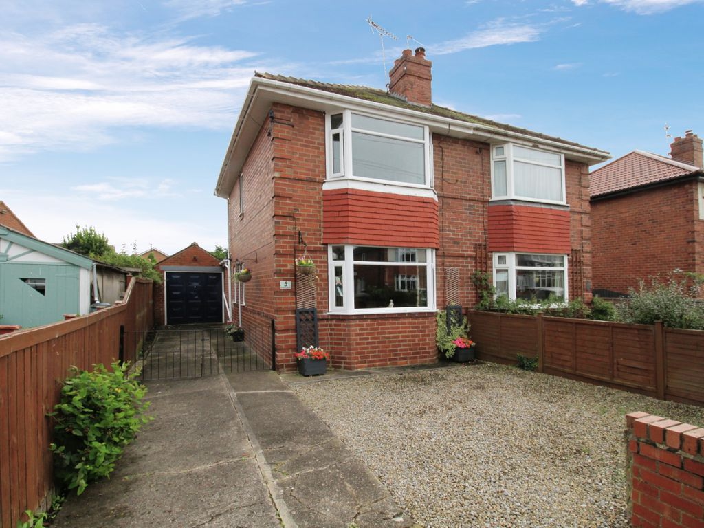 2 bed semi-detached house for sale in Byron Drive, York YO30, £300,000