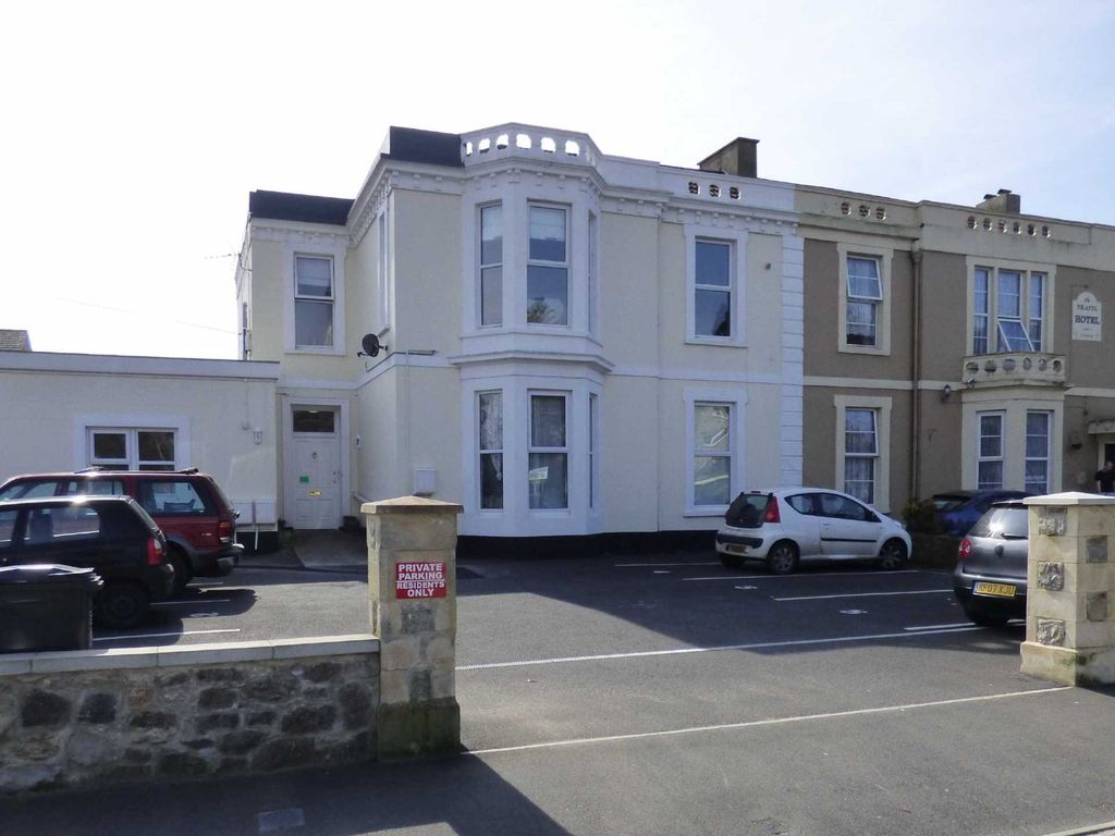 2 bed flat for sale in Ellenborough Park South, Weston-Super-Mare BS23, £165,000