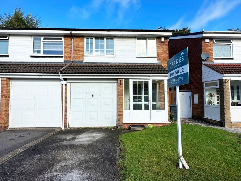 3 bed semi-detached house for sale in Overton Close, Hall Green B28, £270,000