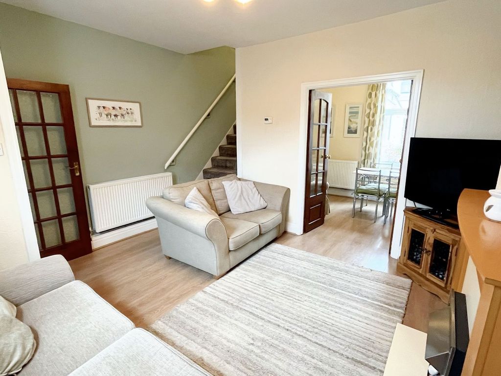 2 bed terraced house for sale in Lark Hill, Higher Walton PR5, £110,000