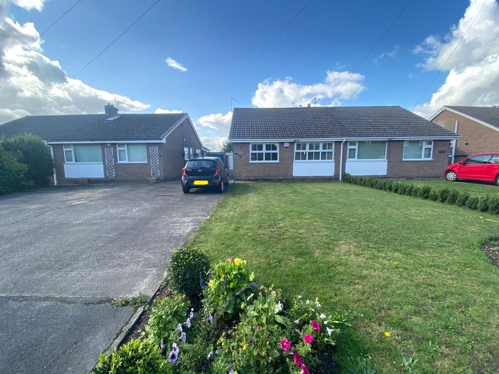 3 bed semi-detached bungalow for sale in Baulk Lane, Harworth, Doncaster DN11, £180,000