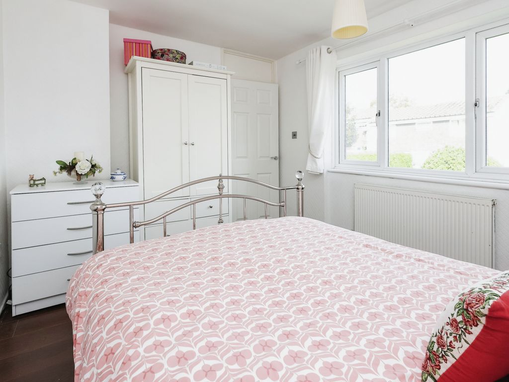 4 bed end terrace house for sale in Leahurst Crescent, Birmingham, West Midlands B17, £300,000