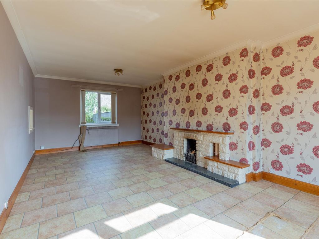 3 bed property for sale in Manson Crescent, Perth PH2, £157,000