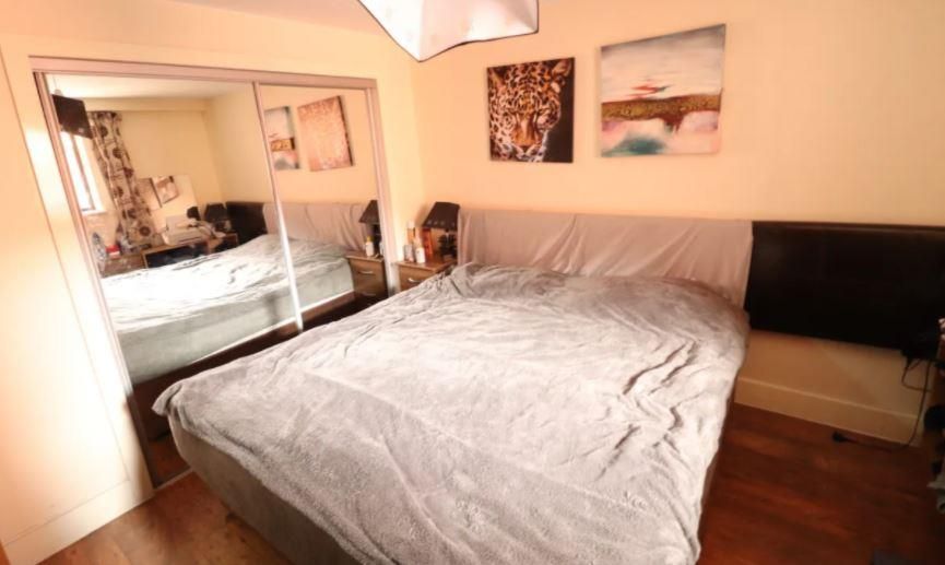 1 bed flat for sale in Birmingham, Warwickshire B1, £140,000