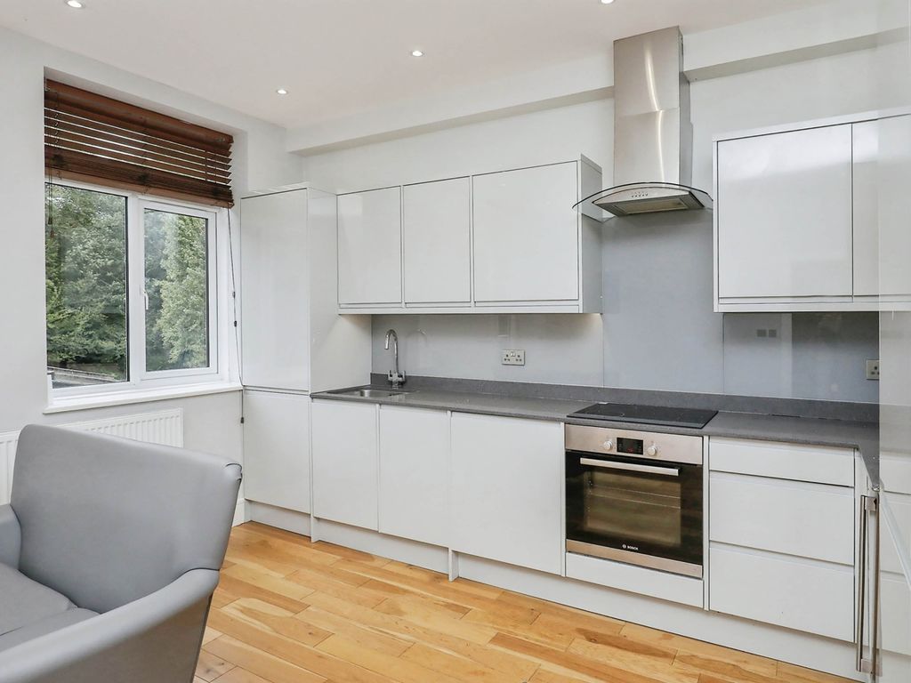 1 bed flat for sale in Thorpe Road, Norwich NR1, £150,000