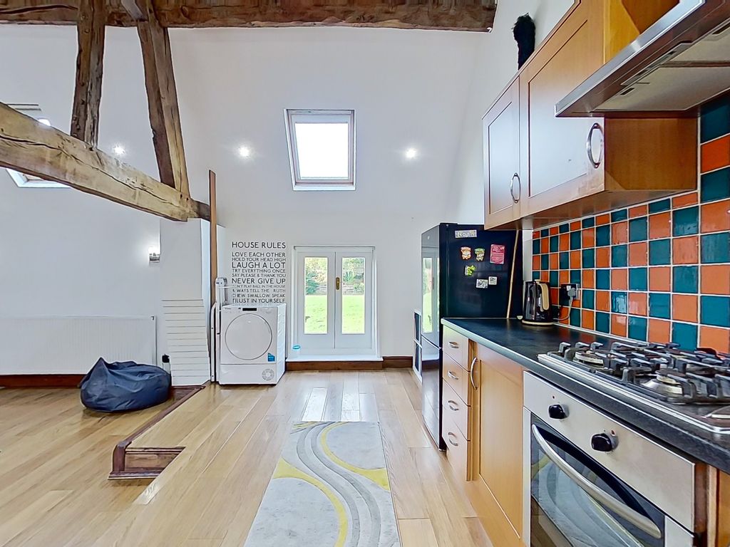 2 bed barn conversion for sale in Water Orton Lane, Minworth, Sutton Coldfield B76, £200,000