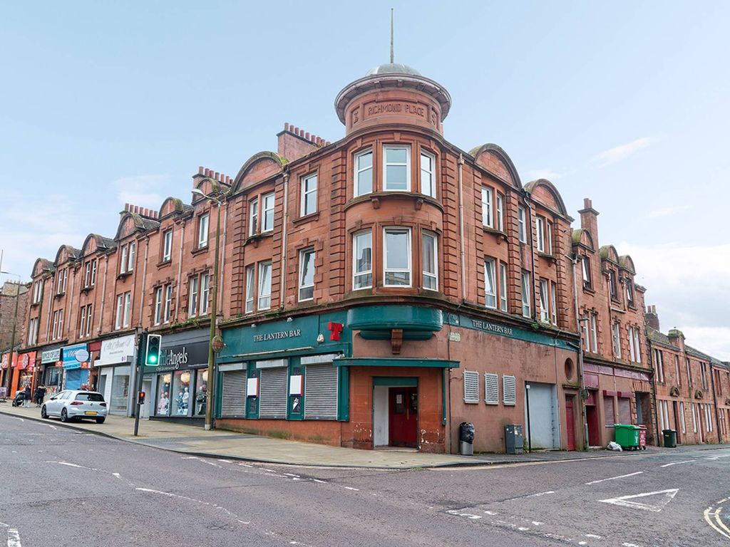 Commercial property for sale in Main Street, Wishaw ML2, £125,000