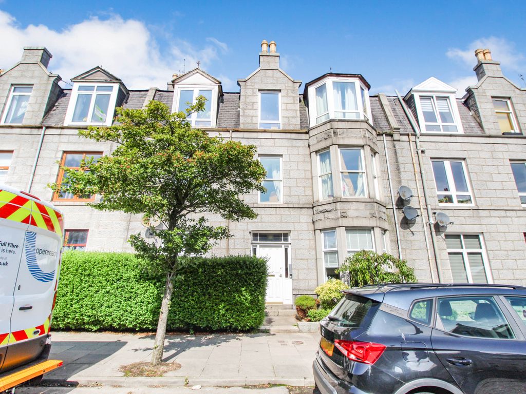 1 bed flat for sale in Union Grove, Aberdeen AB10, £65,000