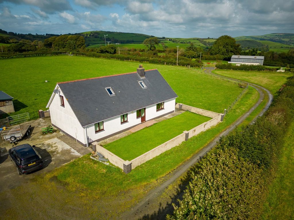 Farm for sale in Dihewyd, Lampeter SA48, £995,000