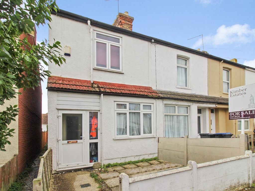 2 bed end terrace house for sale in Clarendon Street, Herne Bay CT6, £235,000