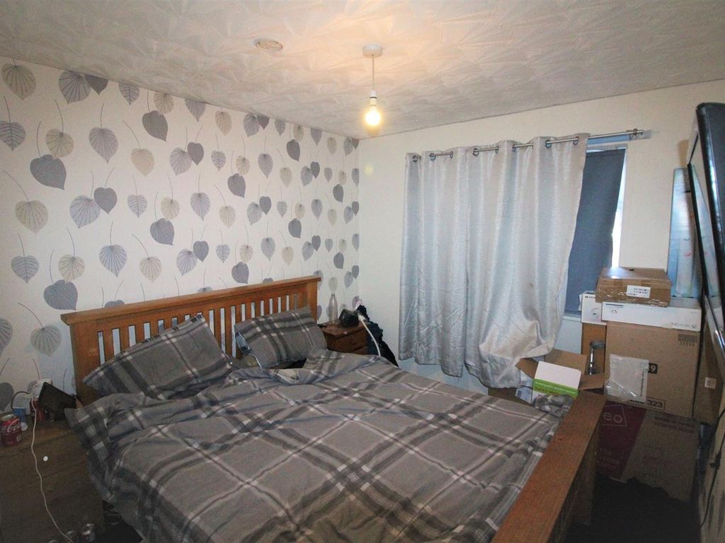 5 bed terraced house for sale in Longfellow Walk, Hartlepool TS25, £105,000