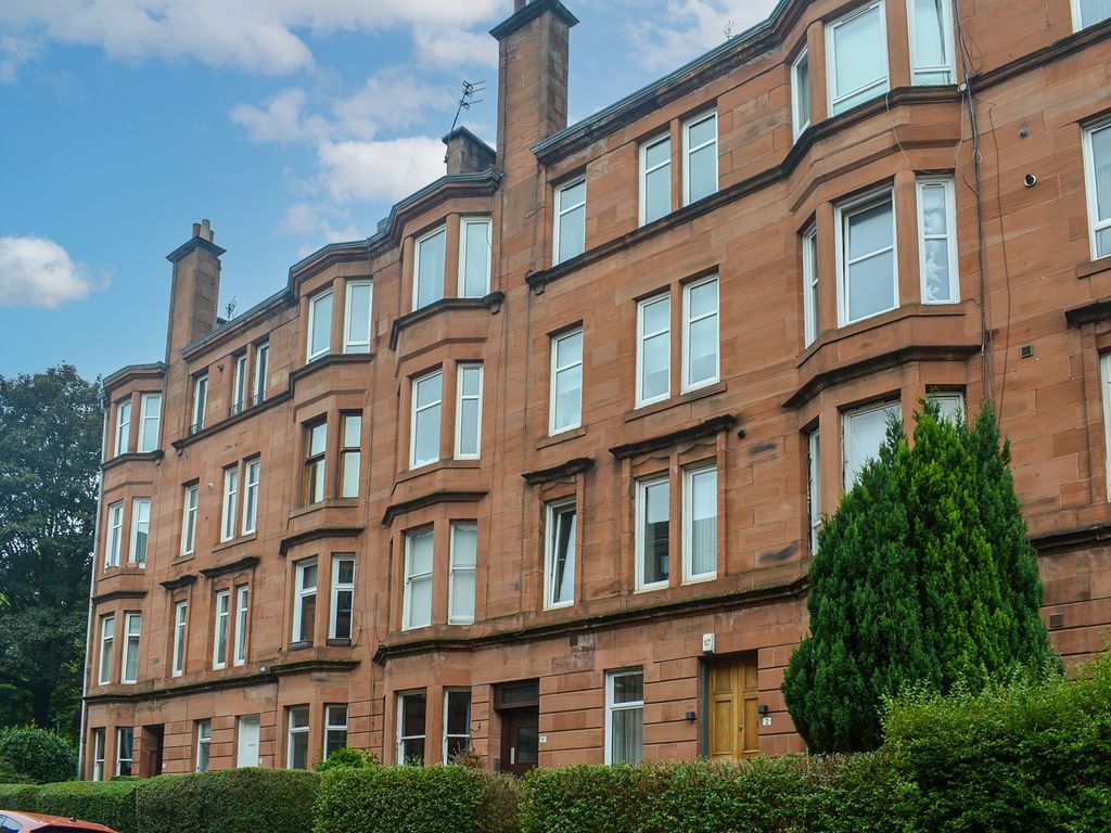 1 bed flat for sale in 3/2 4 Crathie Drive, Partick, Glasgow G11, £105,000