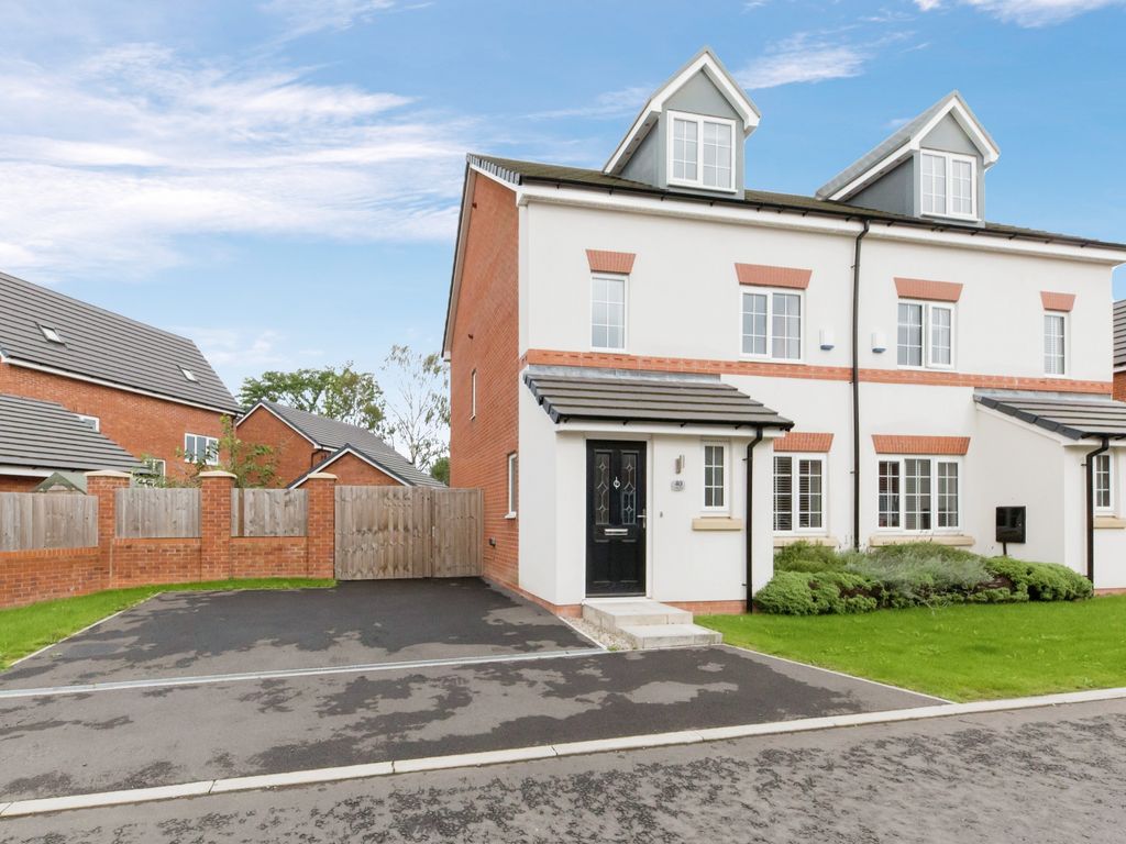4 bed semi-detached house for sale in Alfred King Close, Crewe CW2, £300,000