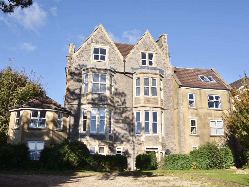 2 bed flat for sale in Princes Road, Clevedon BS21, £325,000