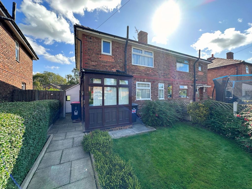 3 bed semi-detached house for sale in The Crescent, Irlam M44, £199,995