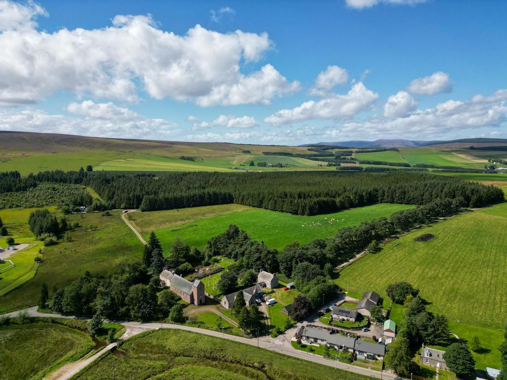 4 bed detached house for sale in Chapeltown, Ballindalloch AB37, £275,000