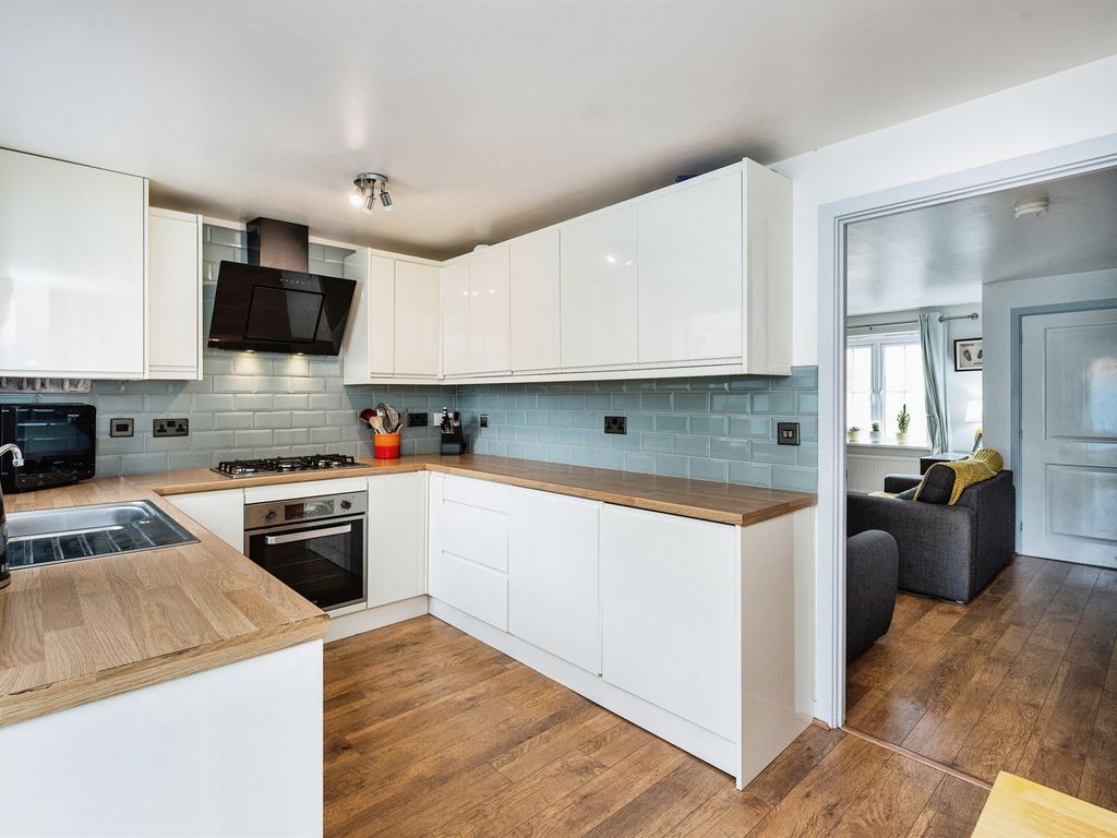 3 bed semi-detached house for sale in Llys Harry, Godrergraig, Swansea SA9, £180,000
