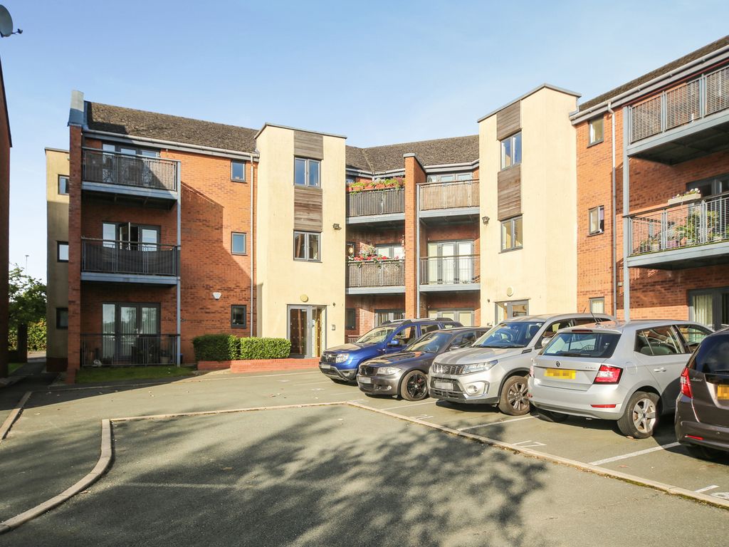3 bed flat for sale in Arbour Walk, Helsby, Frodsham WA6, £180,000