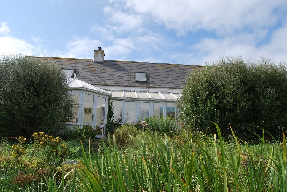 3 bed detached house for sale in Bayvilla, Paible, Isle Of North Uist HS6, £250,000