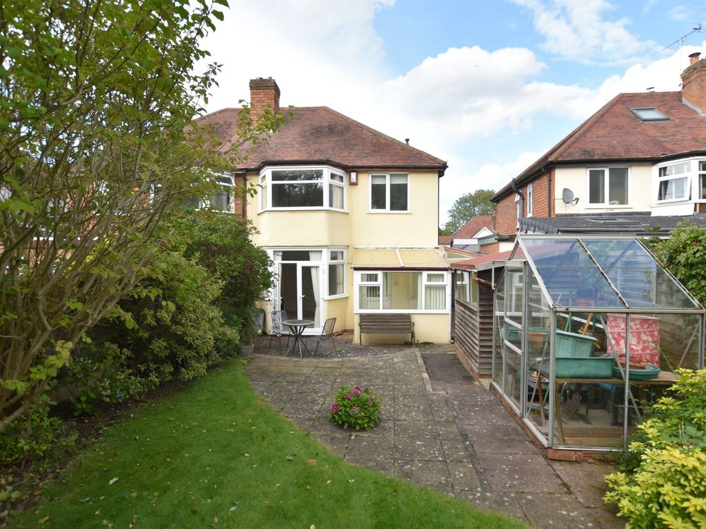 3 bed semi-detached house for sale in Greyfort Crescent, Solihull B92, £315,000