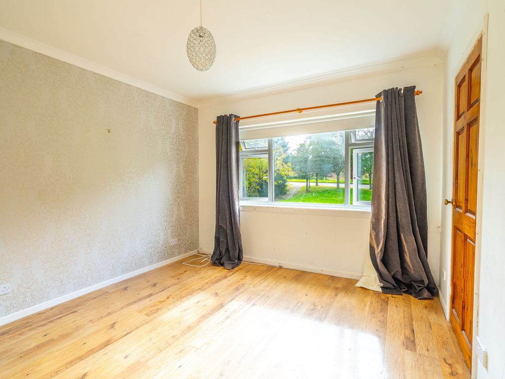 2 bed flat for sale in 122 Cockburn Crescent, Balerno EH14, £165,000