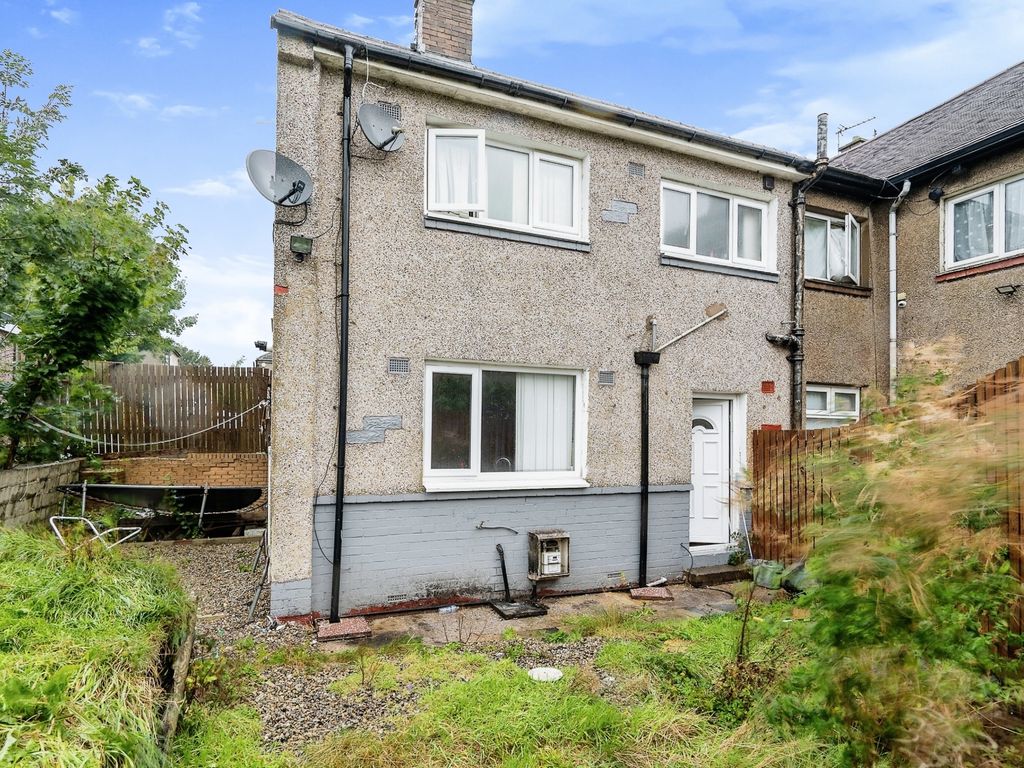 3 bed semi-detached house for sale in Bradford Road, Clayton, Bradford BD14, £182,000