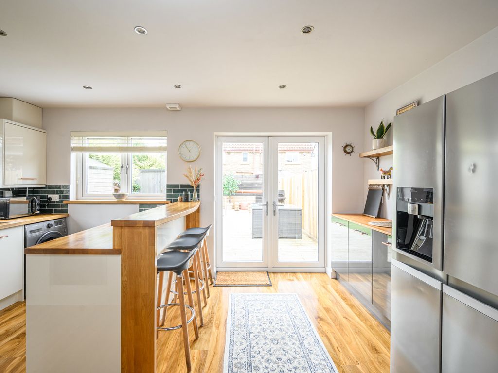 3 bed property for sale in 296 South Gyle Road, Edinburgh EH12, £350,000