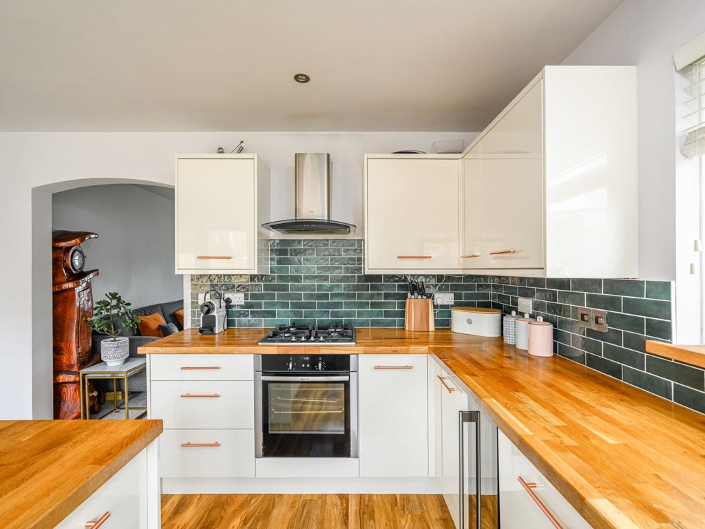 3 bed property for sale in 296 South Gyle Road, Edinburgh EH12, £350,000