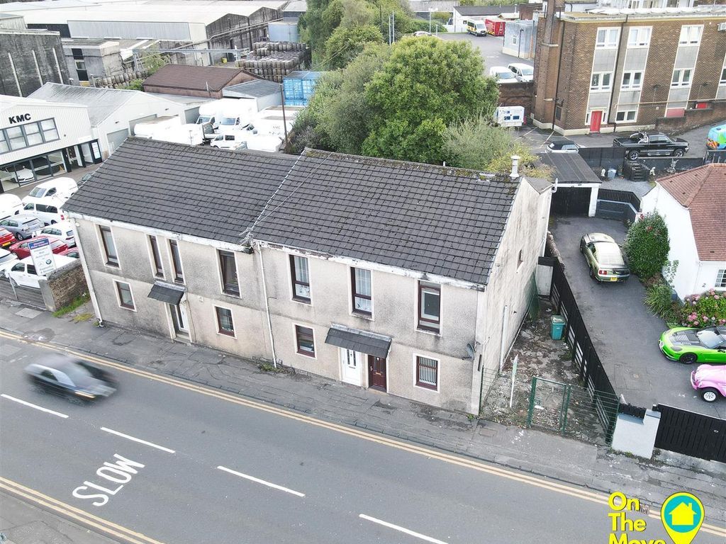 2 bed flat for sale in Locks Street, Coatbridge ML5, £54,999