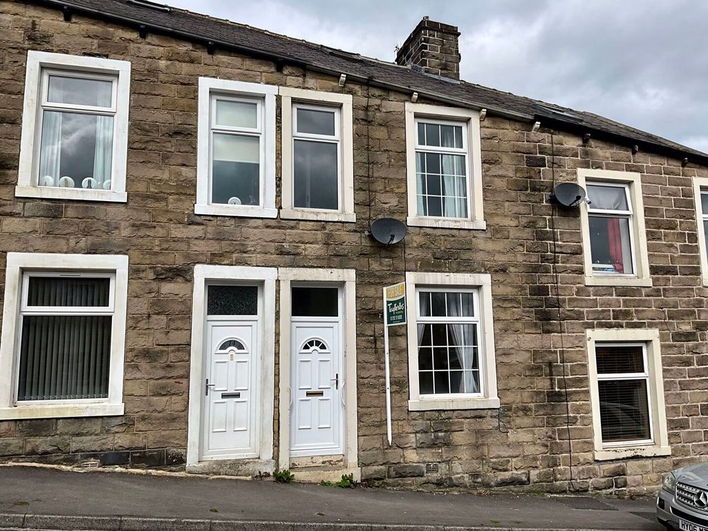 2 bed terraced house for sale in Stuart Street, Barnoldswick BB18, £110,000