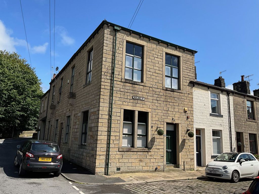 1 bed terraced house for sale in 10, Winewall Road, Colne BB8, £120,000