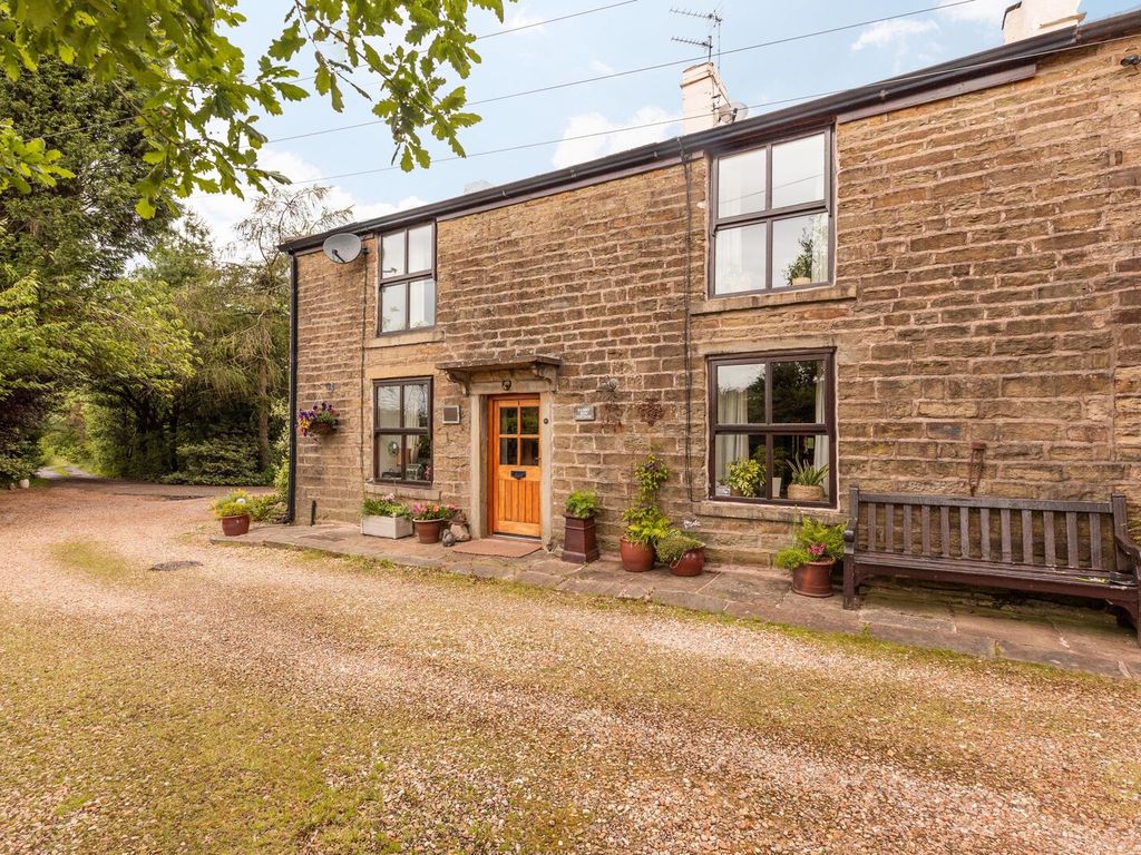 4 bed cottage for sale in Peter Grime Row, Accrington BB5, £325,000