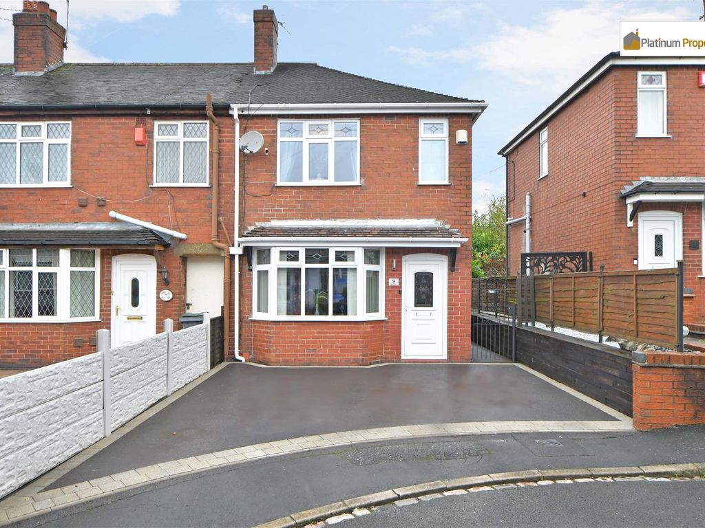 2 bed town house for sale in Bell Avenue, Longton ST3, £135,000