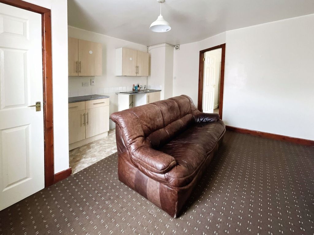 1 bed flat for sale in 3, Park Street, Accrington BB5, £30,000