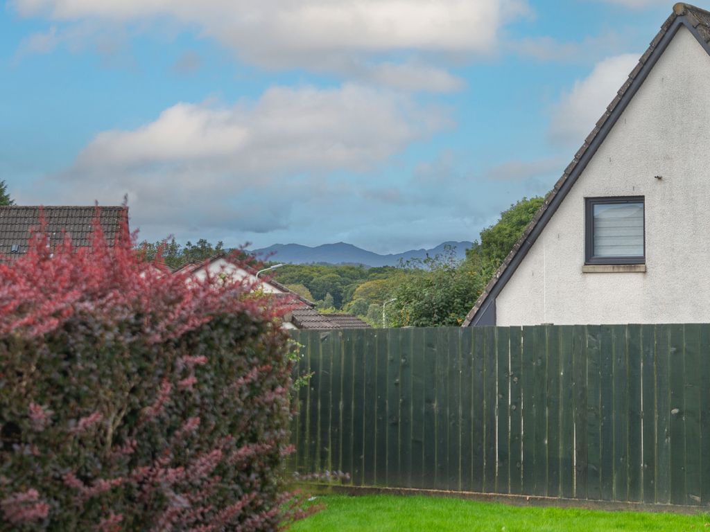 2 bed semi-detached bungalow for sale in Sauchie Place, Crieff PH7, £150,000